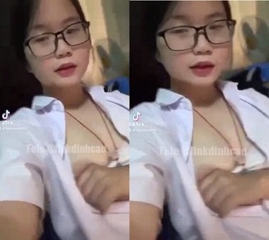 Đụ em học sinh lồn nhiều nước